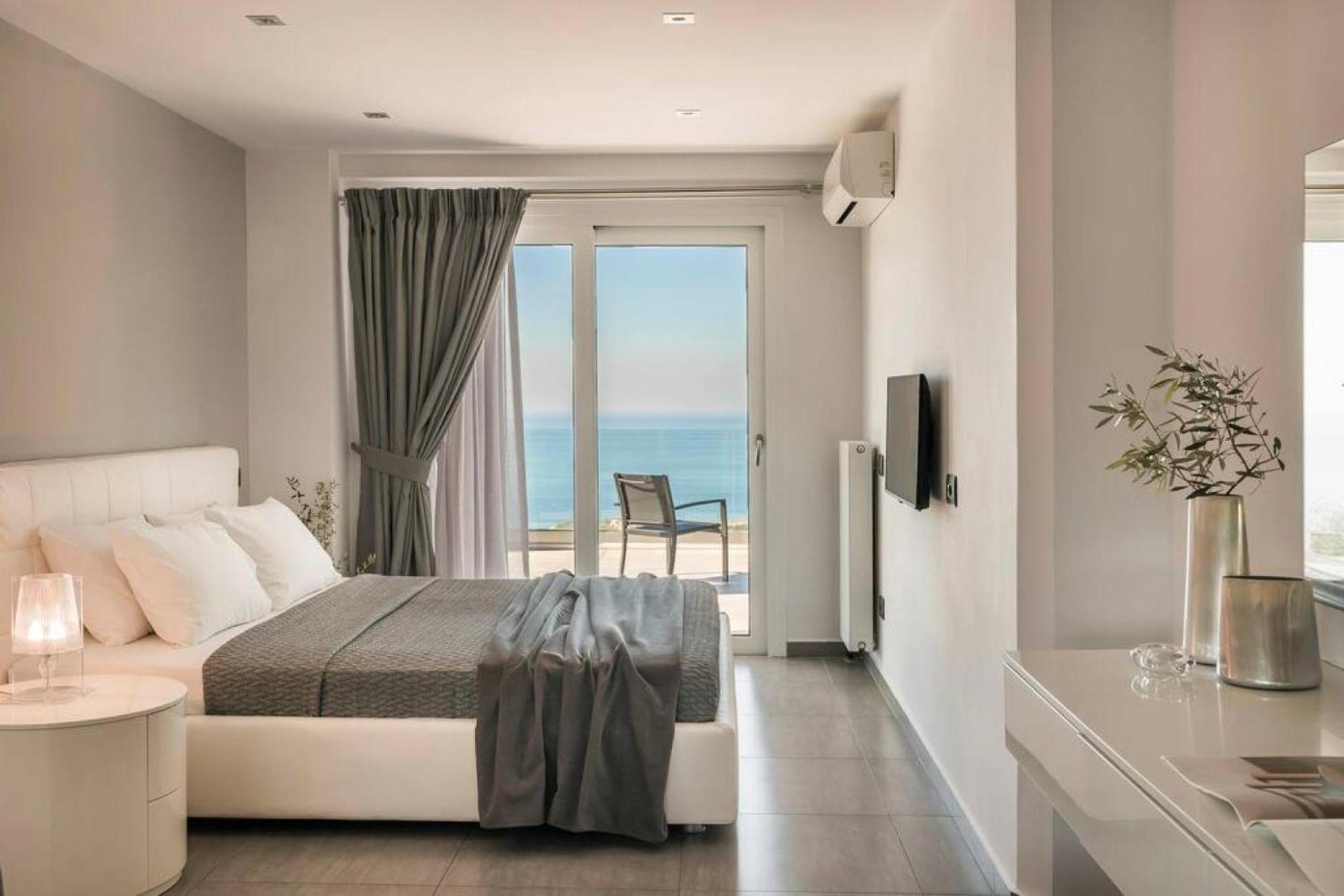 Villa Grande Azzurro In Lakíthra Exterior foto